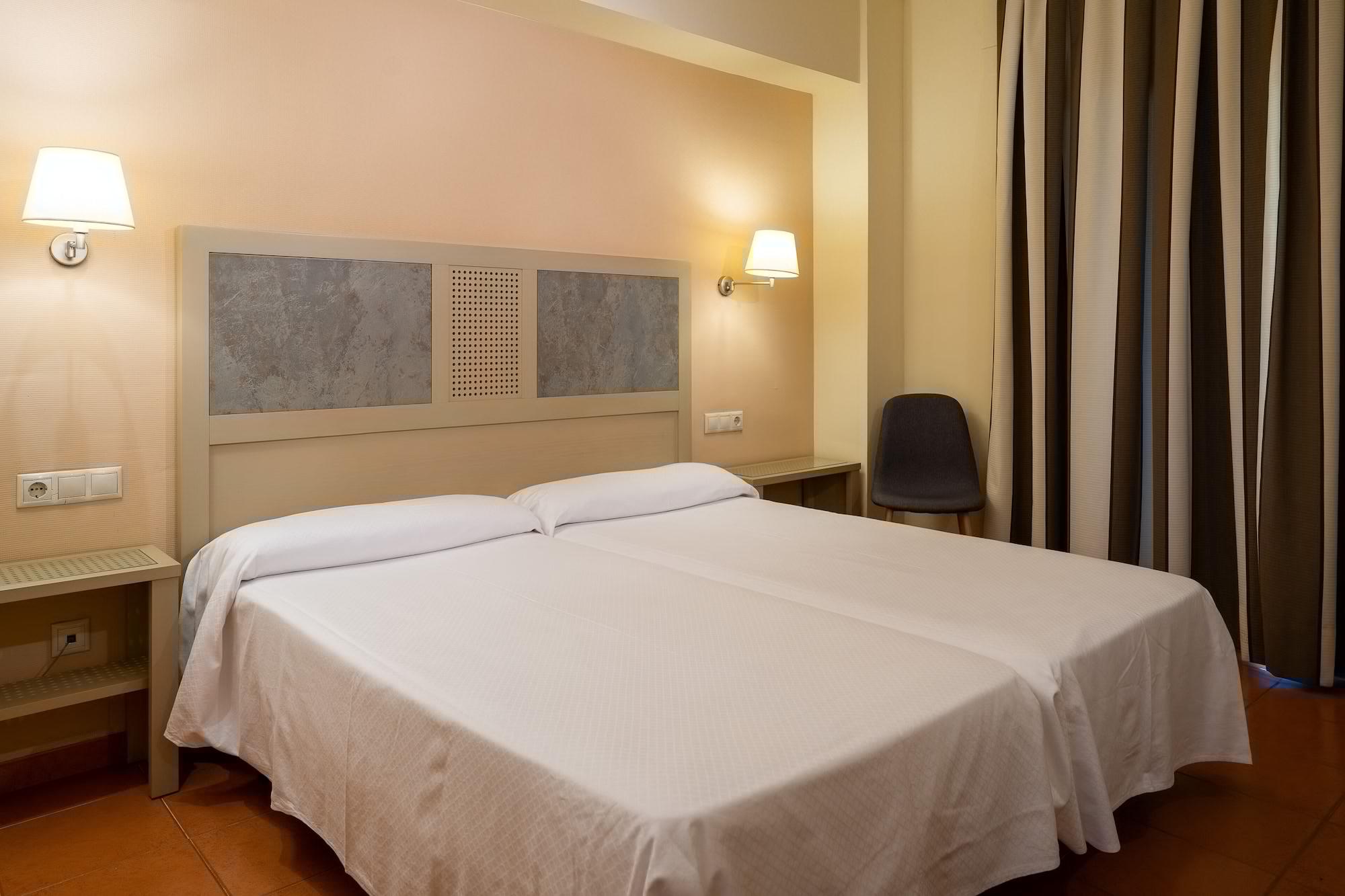 Hotel Alcossebre Dış mekan fotoğraf